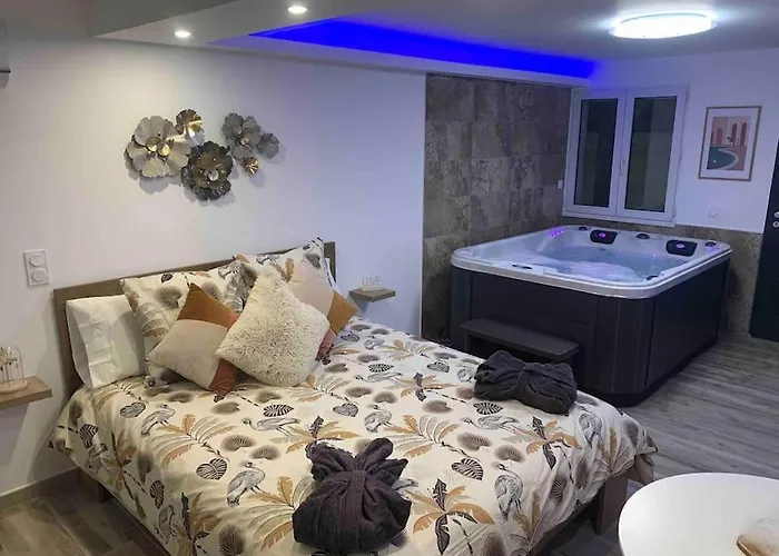 Cosy Jacuzzi
